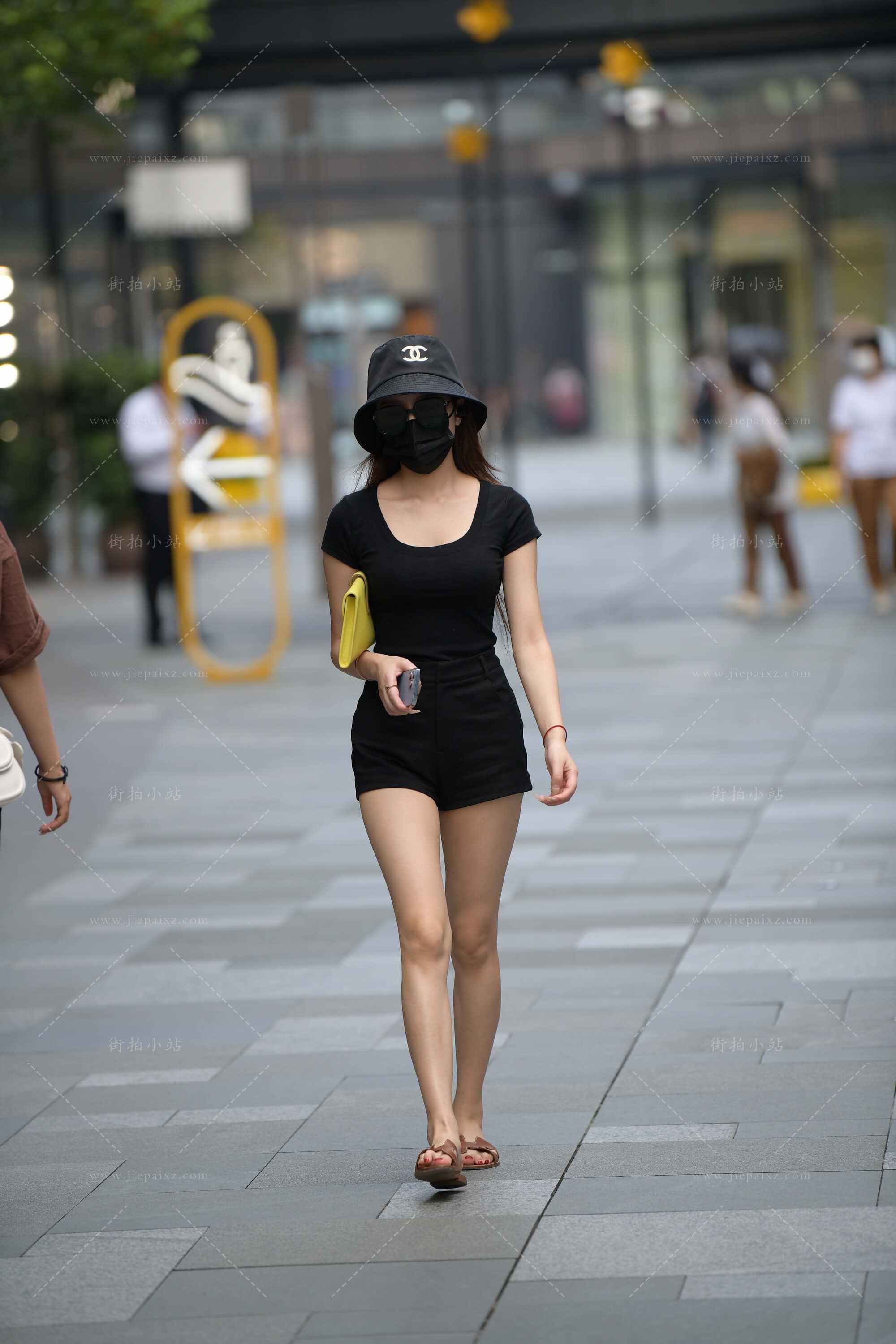 37402rqqyqhbkf4y.jpg