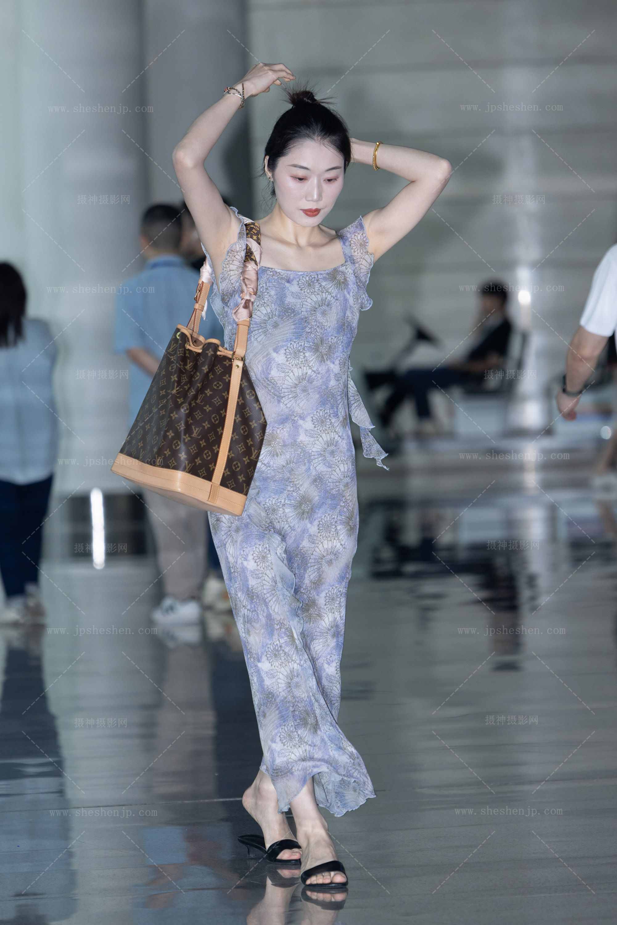 22314-3ztkt4yqzsy.jpg