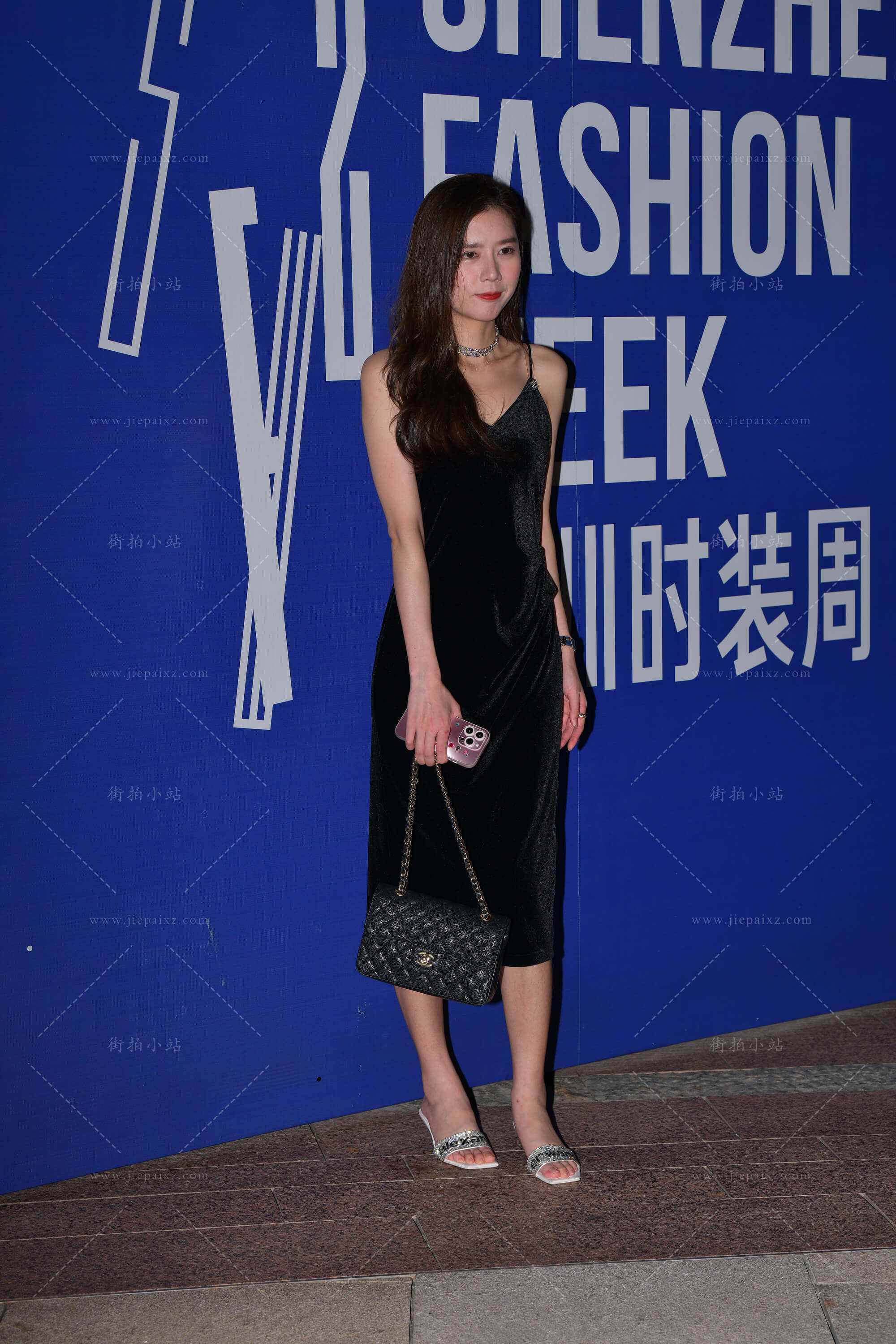 38263iktawkju512.jpg