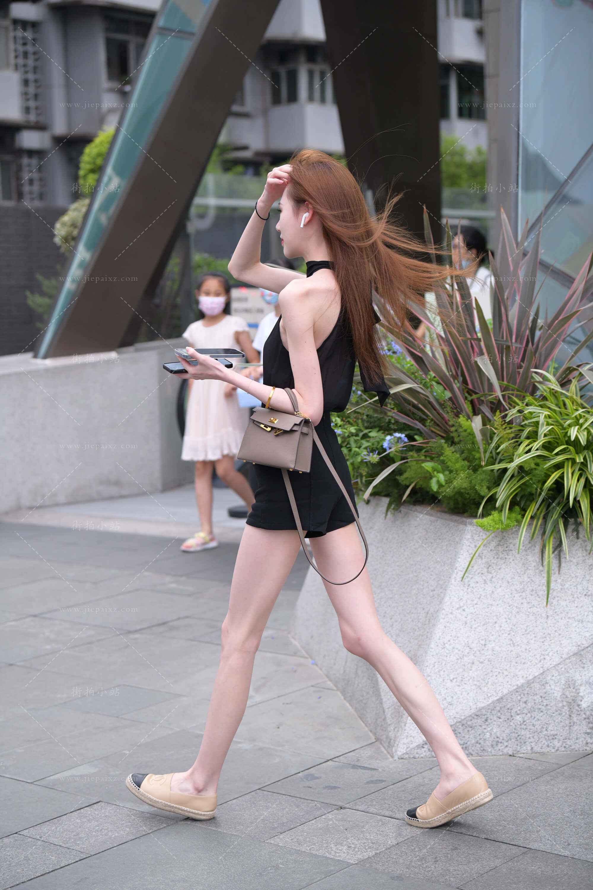 390830elfyccyxhn.jpg