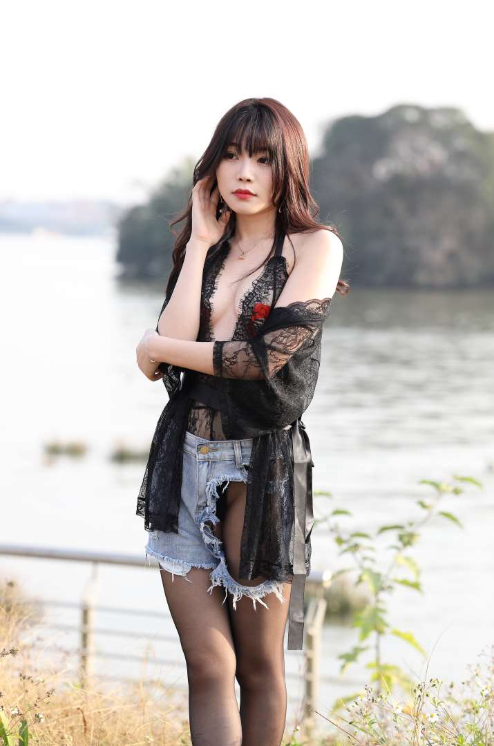 lr015jp1xui.jpg