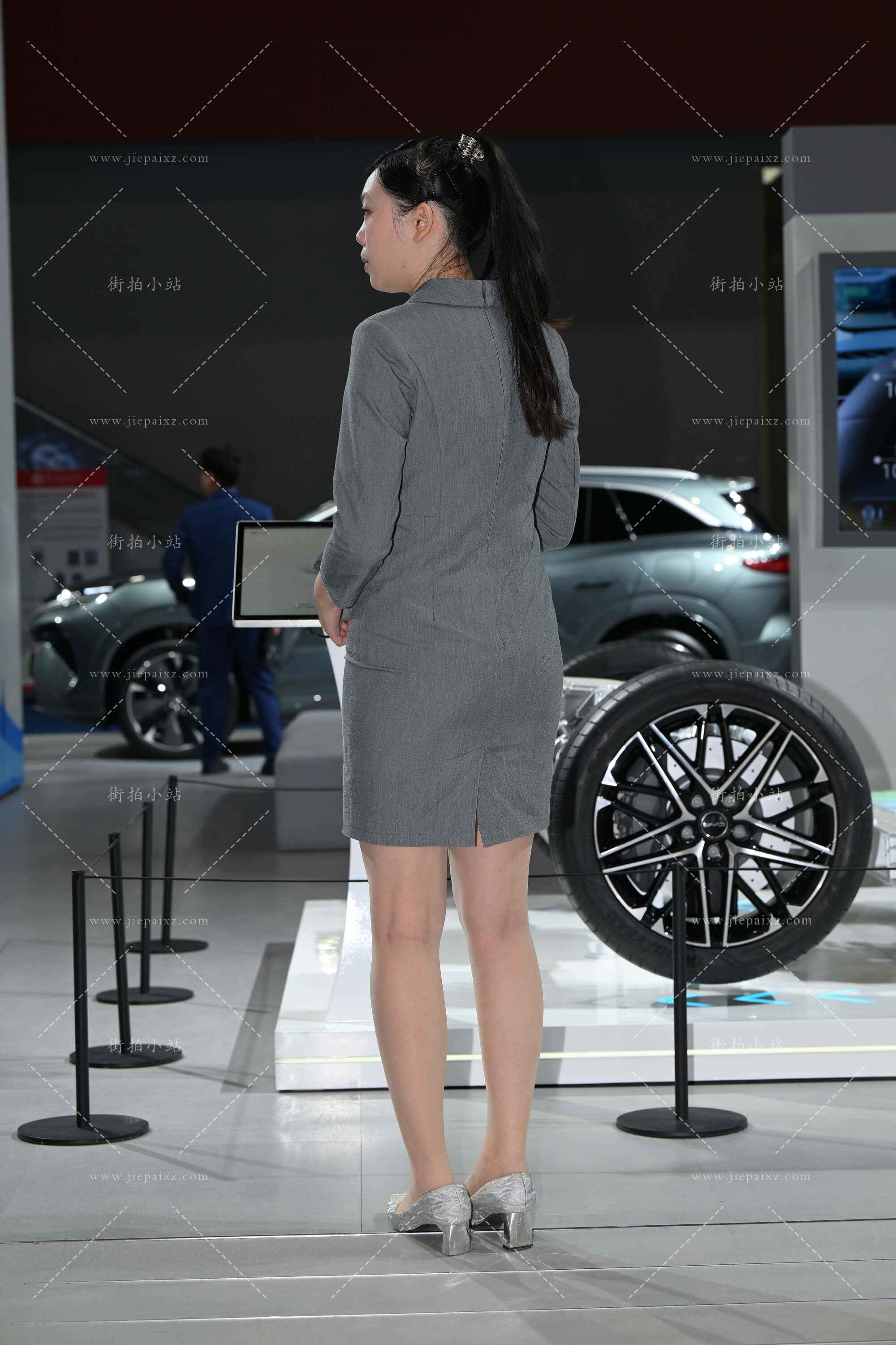 39593ef4jjg4flxa.jpg