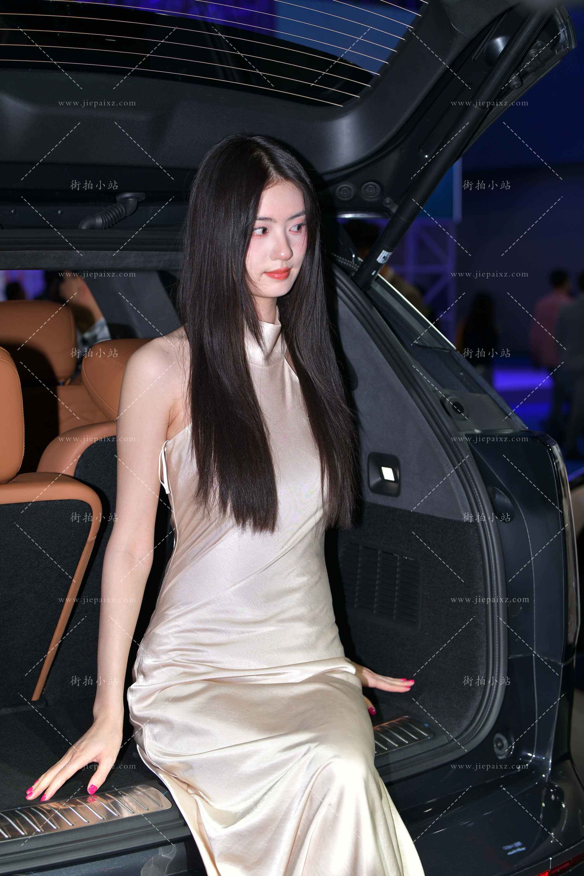 39663iegid4dcgws.jpg
