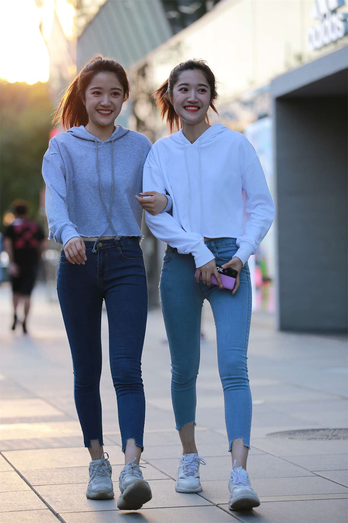 115621-chcolx2dq3o.jpg