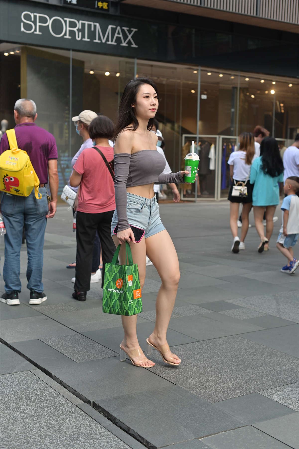 117094-n51xg2hz0hy.jpg