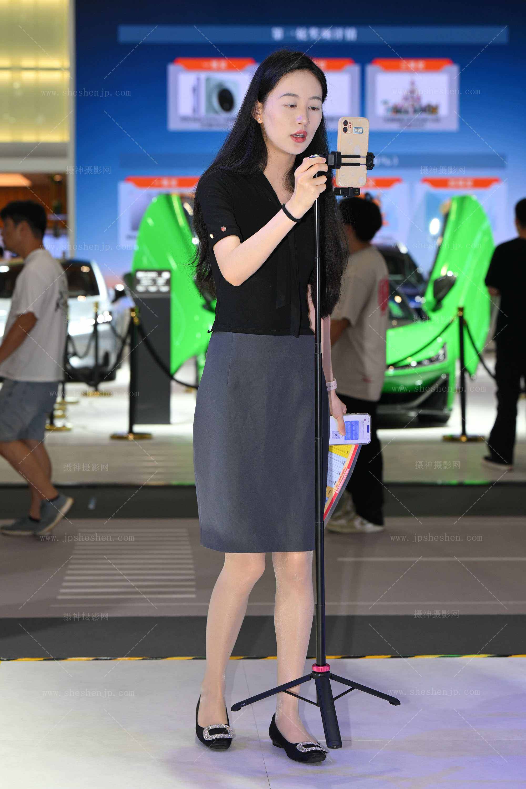 2562-63-33√超薄肉丝轻熟主播