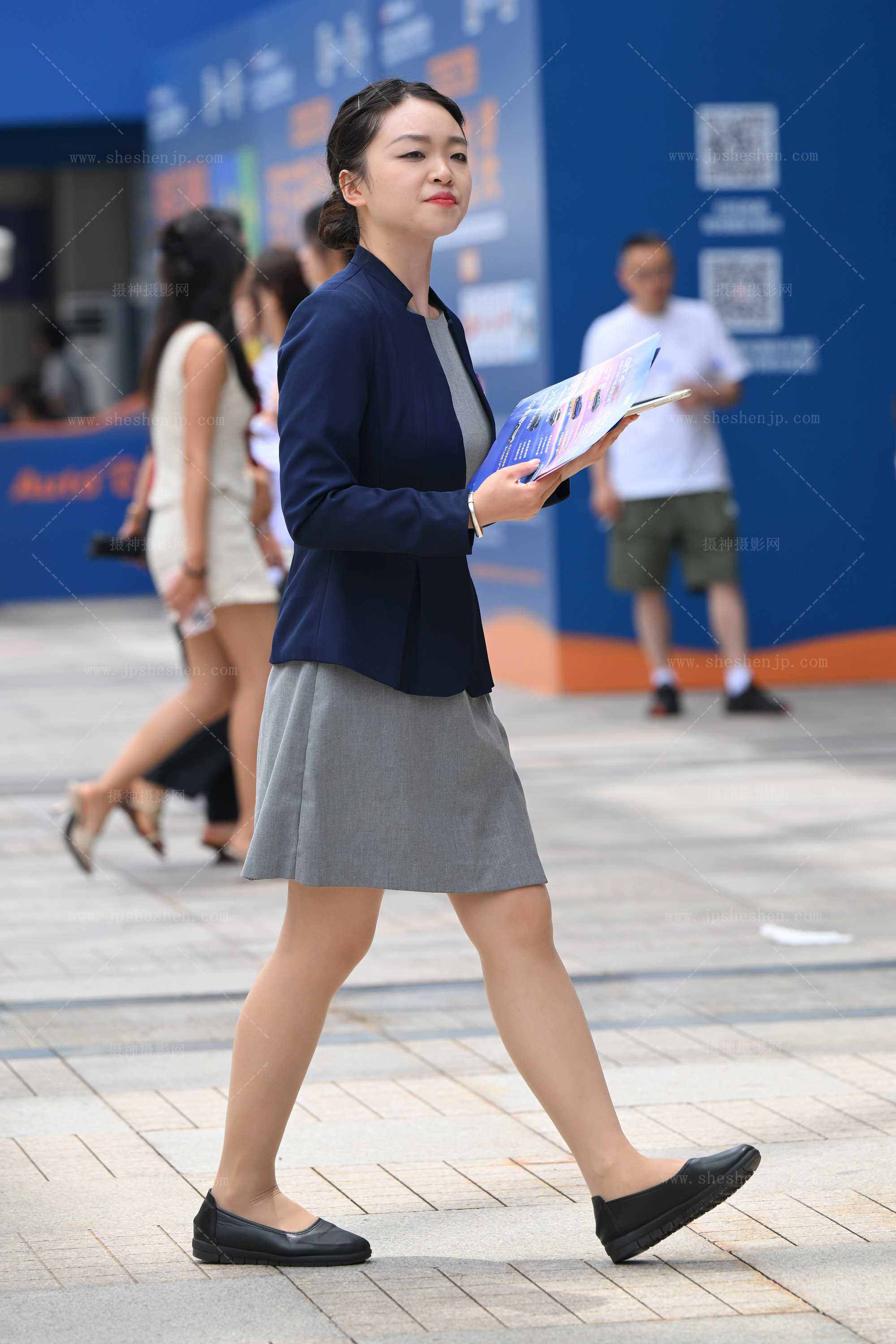 25611-42-65√凯迪拉克派单肉丝小妹