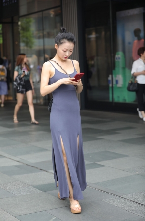 小性感的修身裙