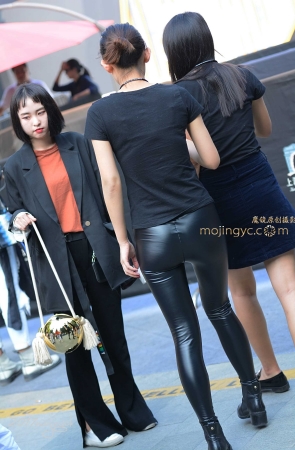 咔喳2017.01.29 街拍177（12p)