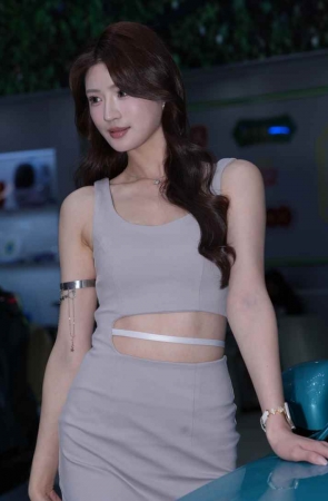 甜美套装裙夏虫虫 [24P-420MB]