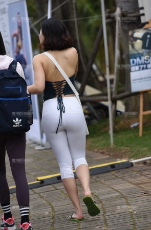 极品白裤