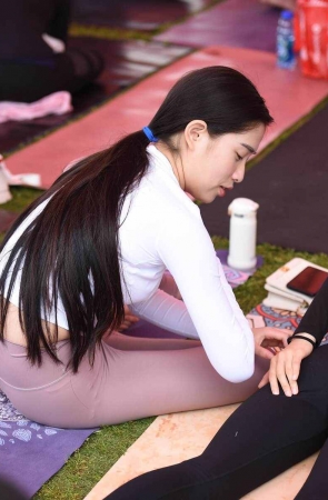 丰腴美妇