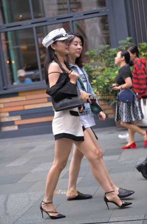 时尚高跟大长腿