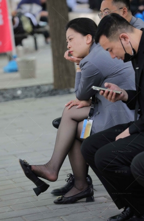 挑鞋凉丝的销售顾问