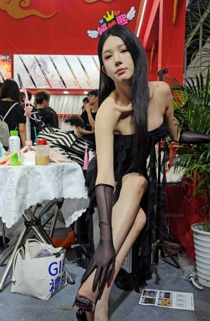 台球展妍熙美腿高跟手机4K-5min 12P