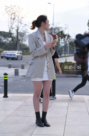 短靴小太妹