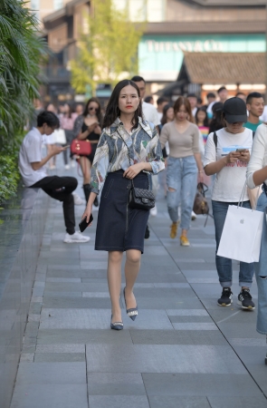 爱穿肉丝的贤妻