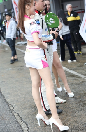 泛珠赛车节美腿白丝