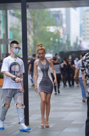 包臀短裙窈窕曲线