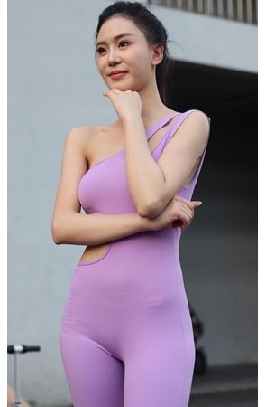 紧身连体衣美女(249P)