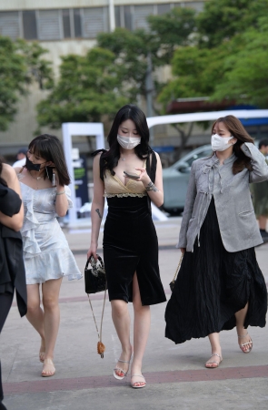 漂亮的气质美女