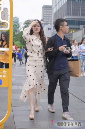 怡情的气质女朋友3A830[528M]