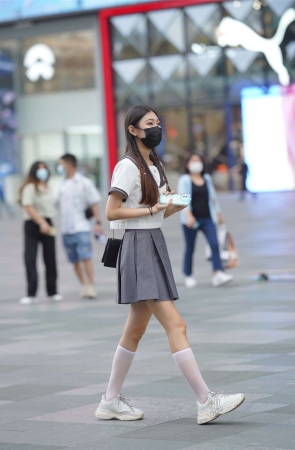 甜美可爱百褶裙