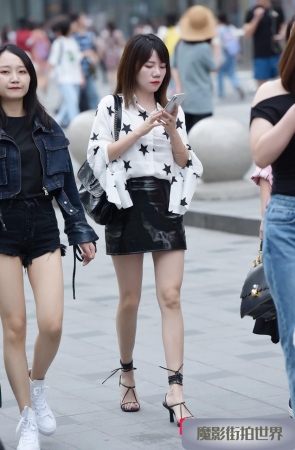 短裙美女3A1028[652M]