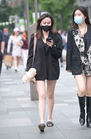 美腿姐妹