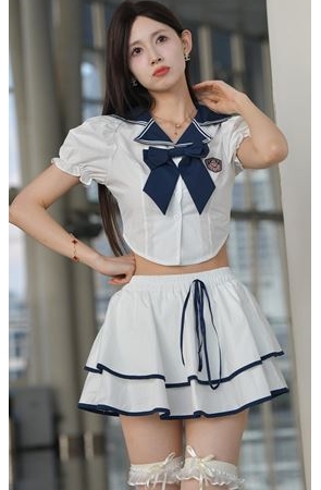 高跟白裙美女(132P)