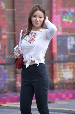 天使系美女