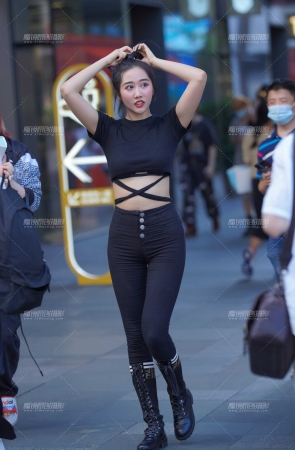 紧牛大长腿