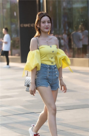 热裤美女3A283[1.01G]