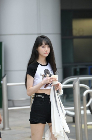 简单好看的青春 [46P-1.02GB]