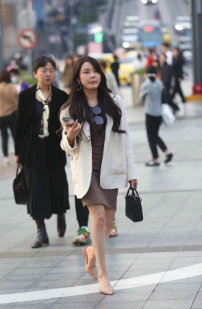 气质高跟街拍短裙shaofu