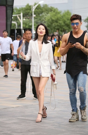 精致西装外套