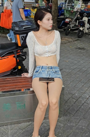 顶-顶-顶 绝顶身材颜值热裤肉丝手机4K5min