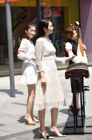 街头表演