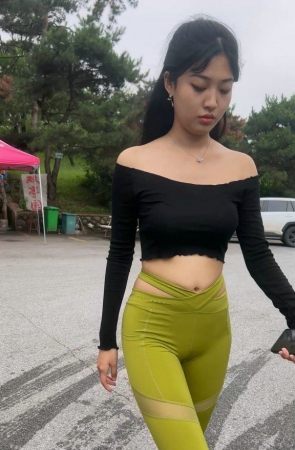 一只麋鹿摄影作品  遗失之绿 [MP4-8.02GB]