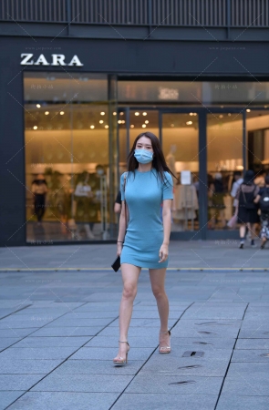 高跟短裙小姐姐