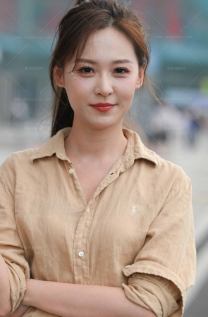 2594-2-180√美腿美足小龙鼠【套图➕视频】