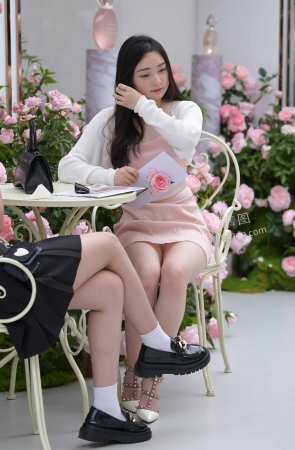 22618-17+86迷人的微胖女孩 15P