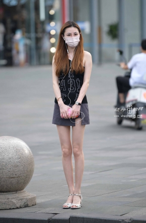 2283-2+97美腿短裙【套图➕视频】 18P
