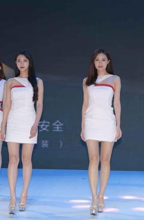 美腿靓模