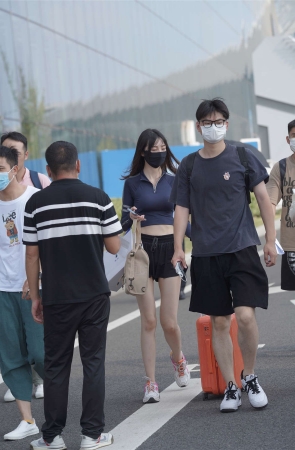 鞋子的配色真好看