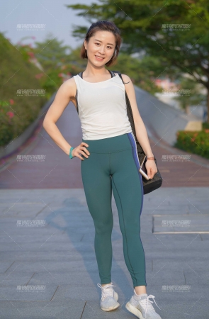 绿色紧身