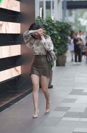 高跟美腿韵味美女