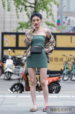 今天天气好热3A637[403M]