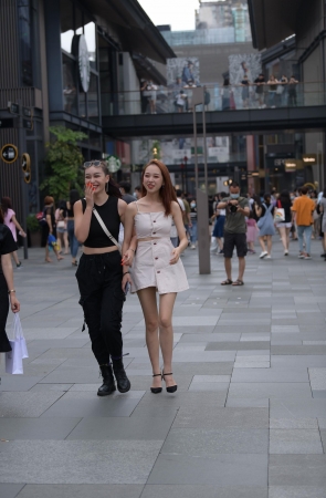 20711-20+24/美腿小姐姐