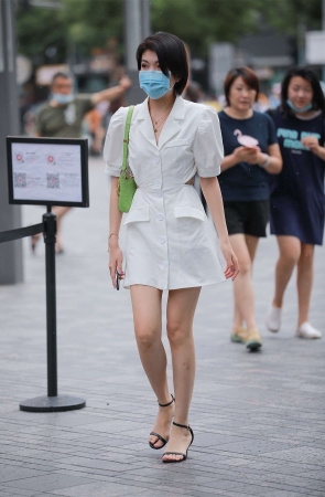 四九城嘎子街拍作品 - 干练型女白领